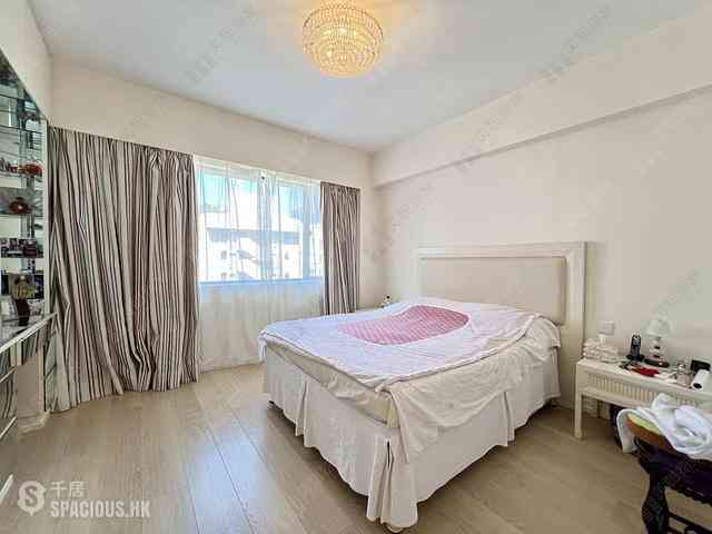 Mid Levels Central - Wing Hong Mansion 11