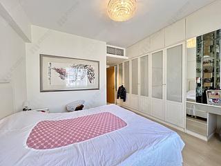 Mid Levels Central - Wing Hong Mansion 13
