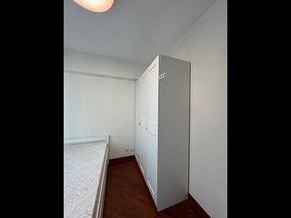 Wan Chai - The Avenue Phase 1 Block 5 03