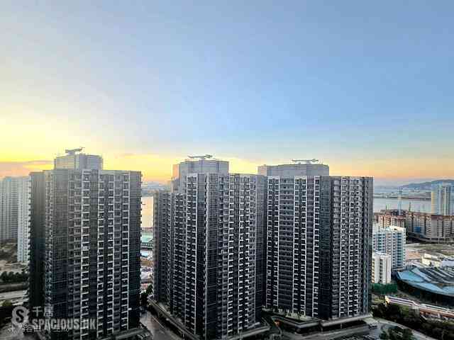 Tung Chung - The Visionary Tower 6 10