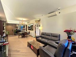 Tung Chung - The Visionary Tower 6 06