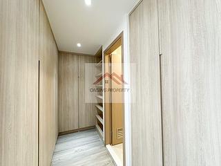 Mid Levels Central - Clovelly Court 09