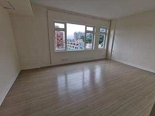 Pok Fu Lam - La Clare Mansion Block A 14
