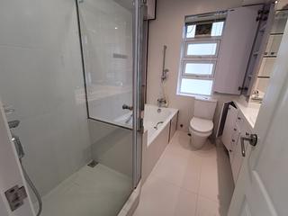 Pok Fu Lam - La Clare Mansion Block A 16