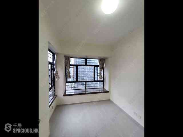 Tsuen Wan - Skyline Plaza 04