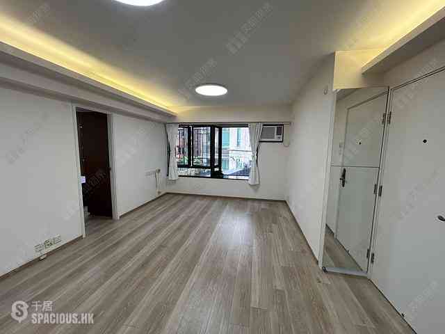 Sham Shui Po - Kam Ning Building 02