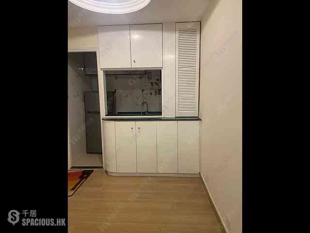 Sheung Wan - Sea View Mansion 04