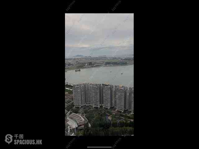 Tung Chung - Coastal Skyline Phase 1 Block 3 01