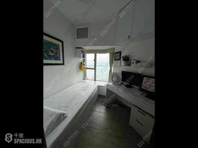 Tung Chung - Coastal Skyline Phase 1 Block 3 04