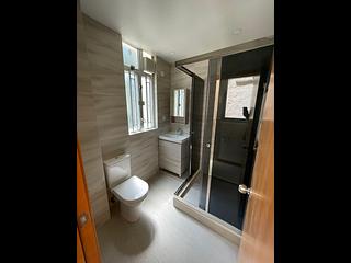 Sheung Wan - 24, Queen's Road West 05