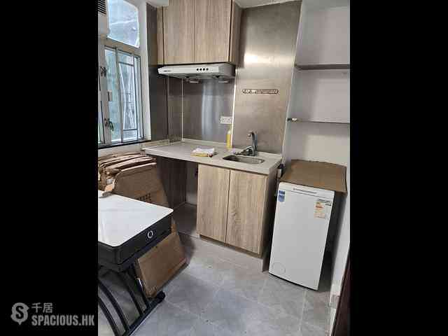 Sai Ying Pun - 54, Second Street 02
