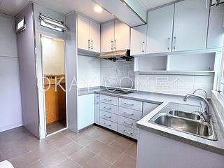Pok Fu Lam - Baguio Villa 08