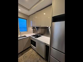 Tung Chung - Century Link Phase 2 Tower 1B 02