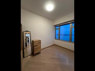 Tung Chung - Century Link Phase 2 Tower 1B 07