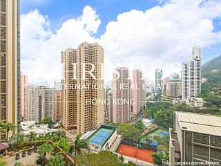 Mid Levels Central - Dynasty Court 02