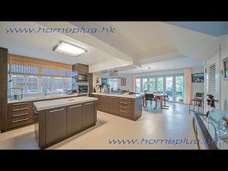 Sai Kung - Venice Villa 06