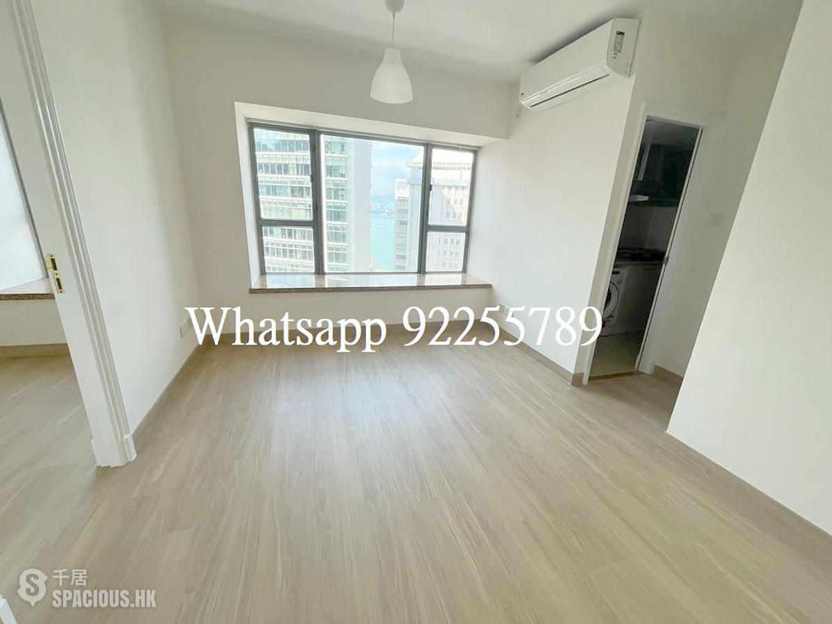 Sheung Wan - Queen's Terrace 01