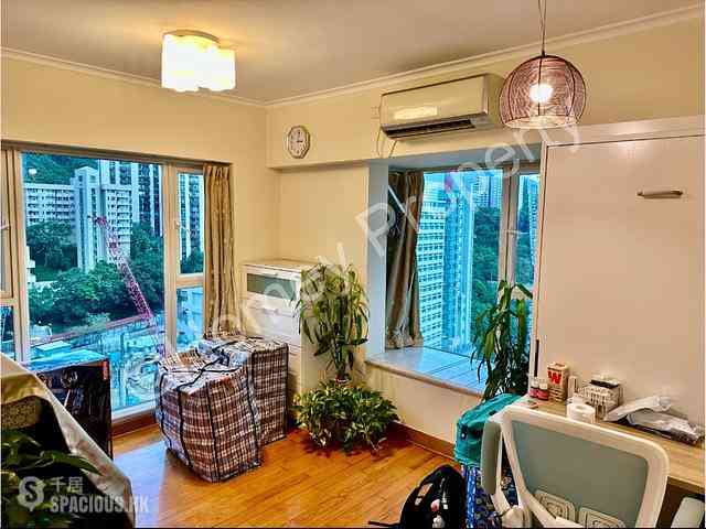 Kennedy Town - University Heights 01