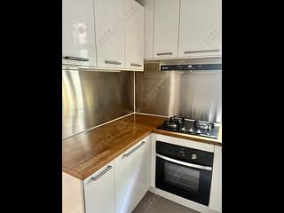 Pok Fu Lam - Fulham Garden Block AB 06