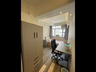 Wan Chai - 159-165, Hennessy Road 03