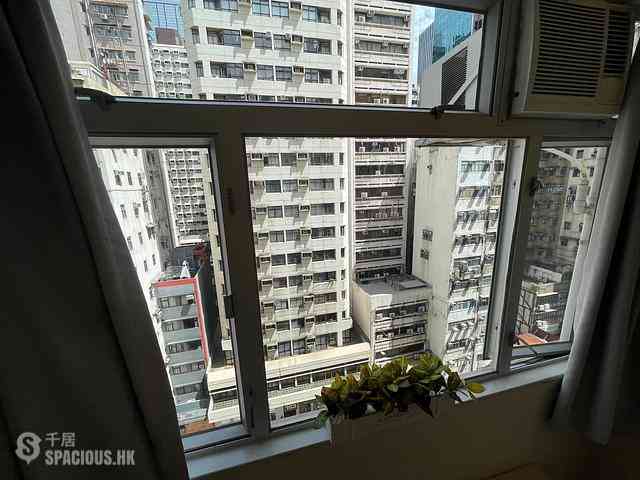 Wan Chai - 159-165, Hennessy Road 04