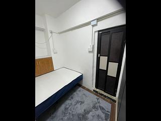 Wan Chai - 218, Gloucester Road 03