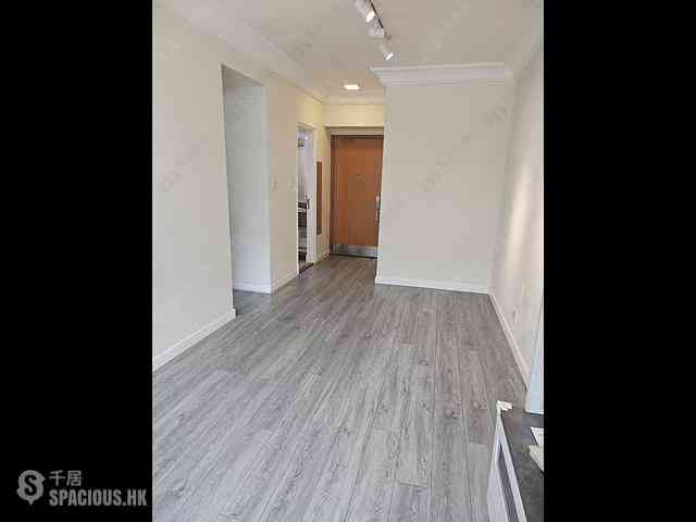 Tung Chung - Caribbean Coast Phase 1 Monterey Cove Tower 1 04