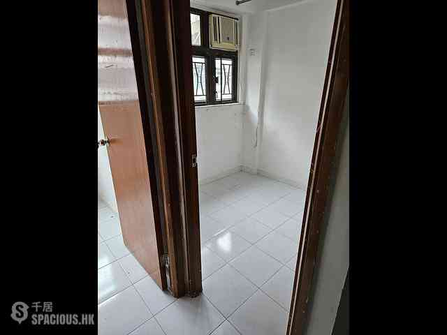 Quarry Bay - Fok Cheong Building 03