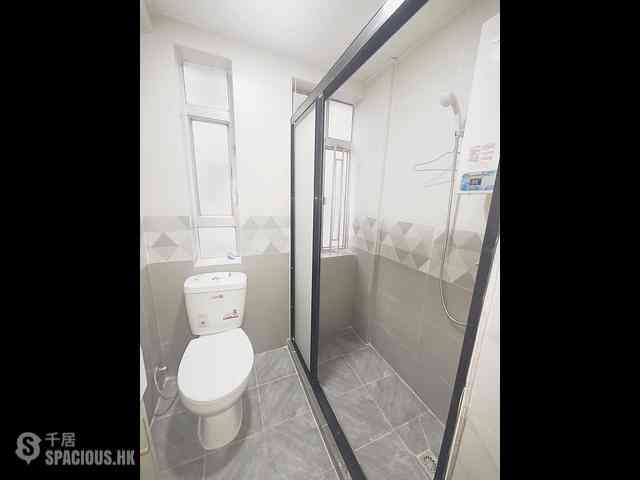 Jordan - 41, Parkes Street 06