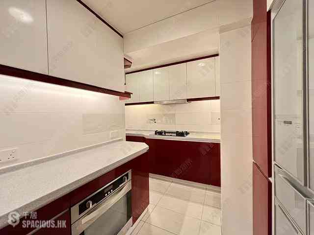 Wan Chai - Phoenix Court Block 5 15