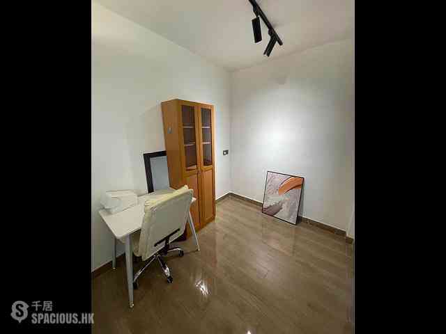 Sai Ying Pun - 21, Sai Yuen Lane 03