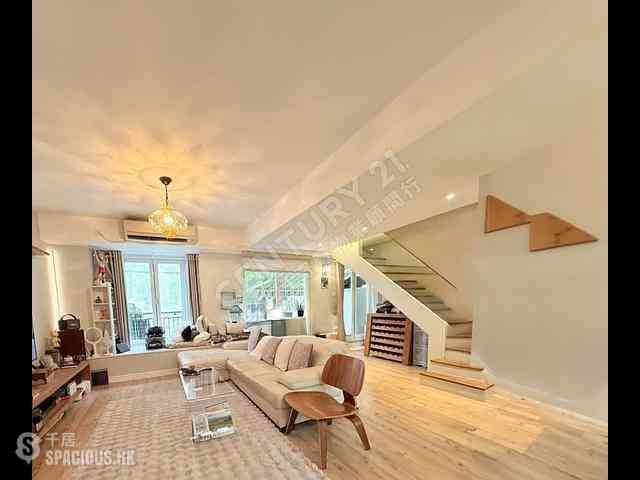 Clear Water Bay - Hiram's Villa Block 3 10