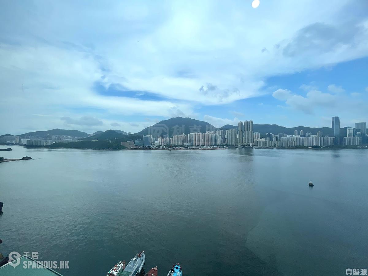 油塘 - 亲海駅 01