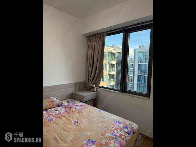 Pak Shek Kok - Solaria Tower 5 05