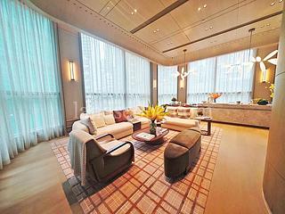Central - One Central Place 16