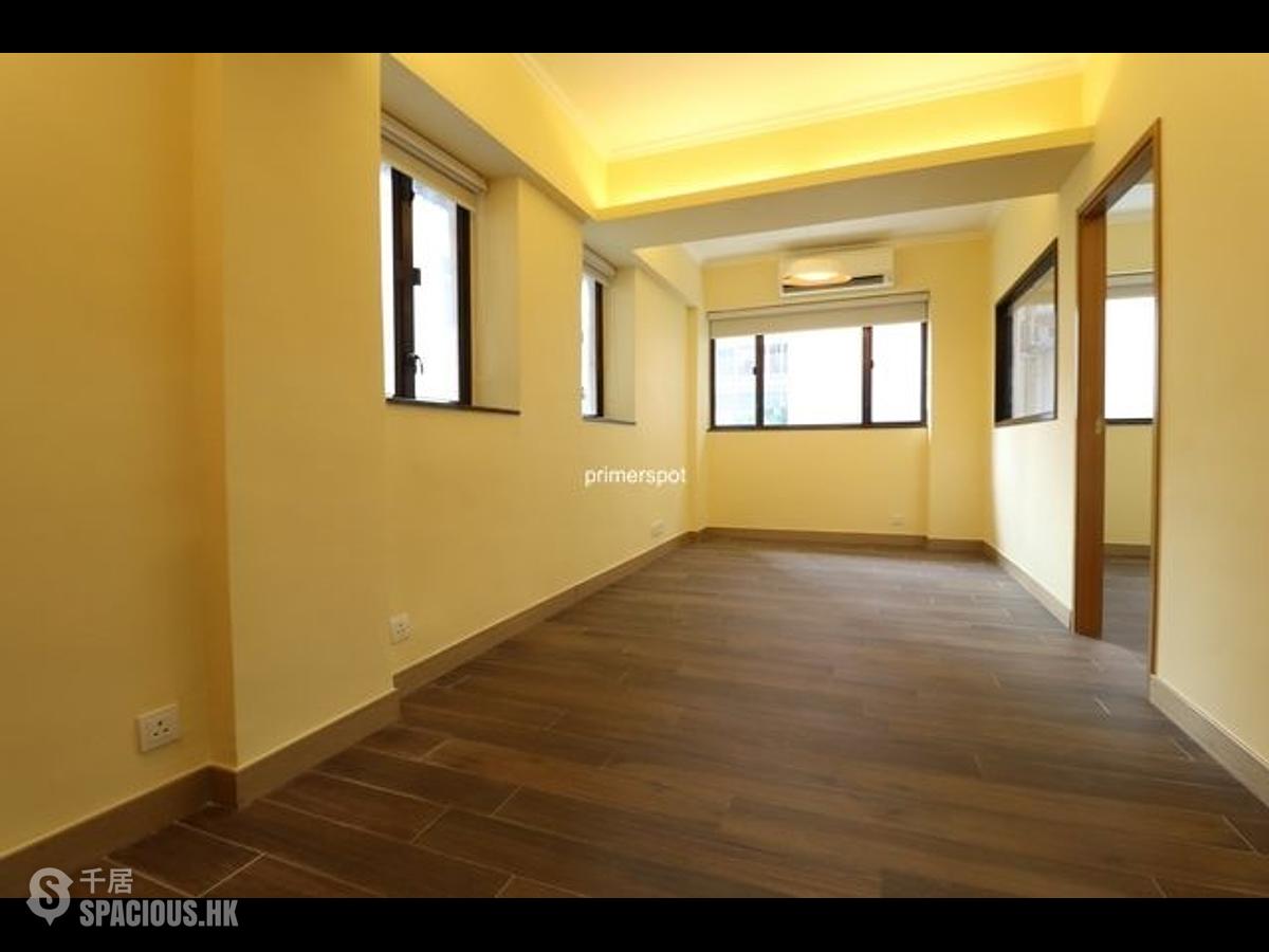 Mid Levels Central - 15, Shelley Street 01