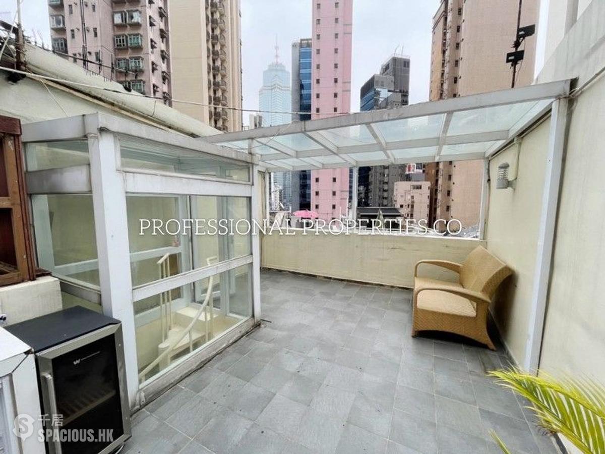 Soho - 49-49C, Elgin Street 01