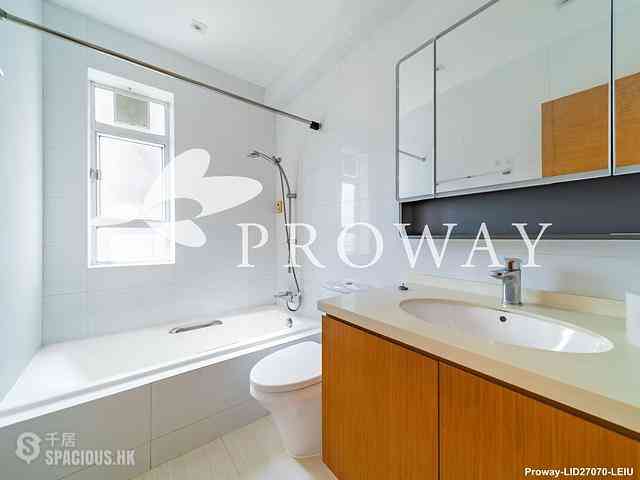 Pok Fu Lam - Baguio Villa Block 36 07