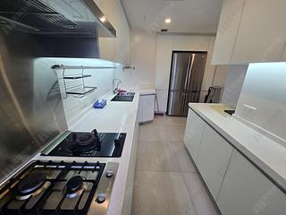 Pak Shek Kok - Providence Bay Phase 2 Providence Peak Tower 16 07