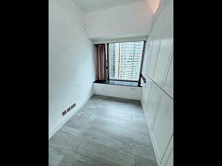 West Kowloon - Sorrento Phase 1 Block 3 05