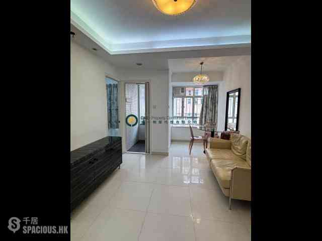 Sai Ying Pun - Kam Kwan Building 01