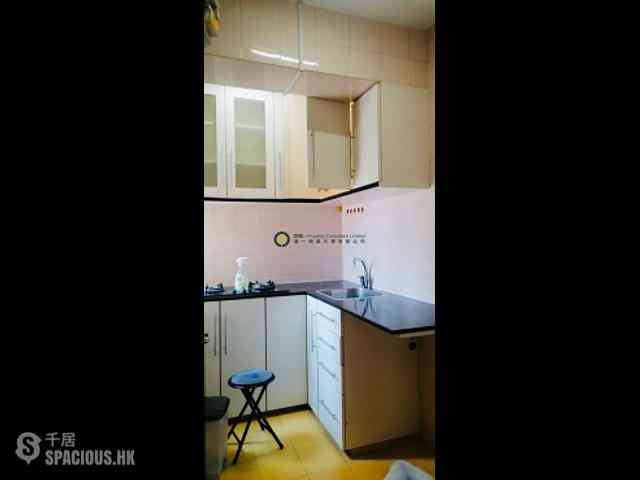Sai Ying Pun - Kwong Fung Terrace 04