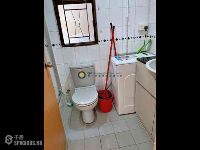 Sai Ying Pun - Kwong Fung Terrace 05