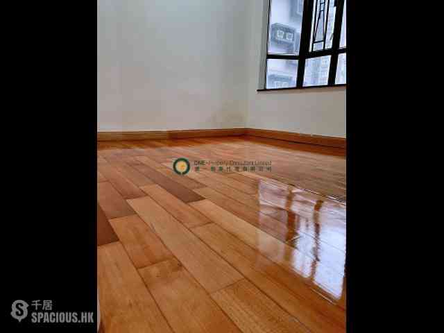 Sai Ying Pun - Kwong Fung Terrace 08