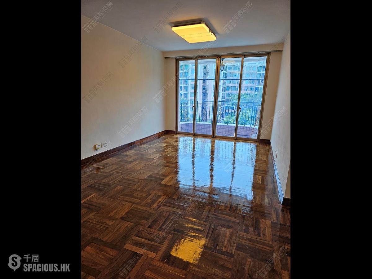 Tai Po - Classical Gardens Phase 2 01