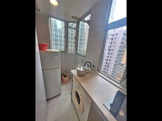Wan Chai - Man Shek Building 04