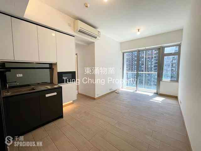 Tung Chung - Century Link Phase 1 Tower 3B 01