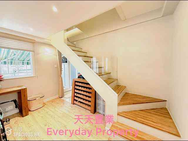 Clear Water Bay - Hiram's Villa 04