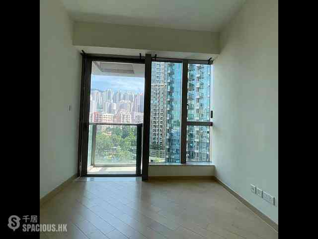 Kwun Tong - Grand Central 02