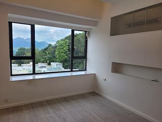 Clear Water Bay - Green Park Block 1 13